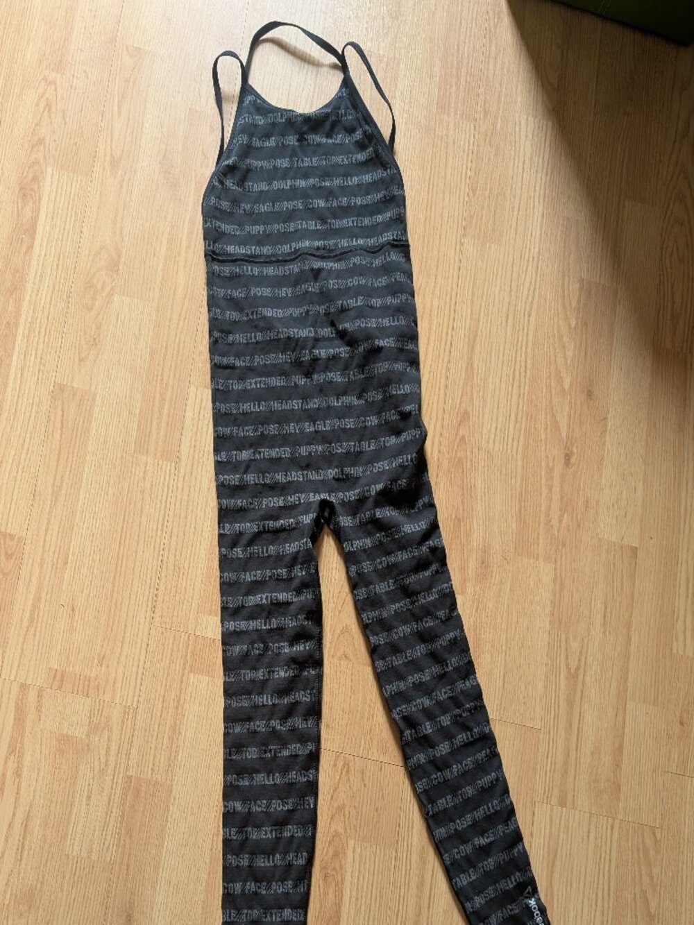 Reebok bodysuit xs